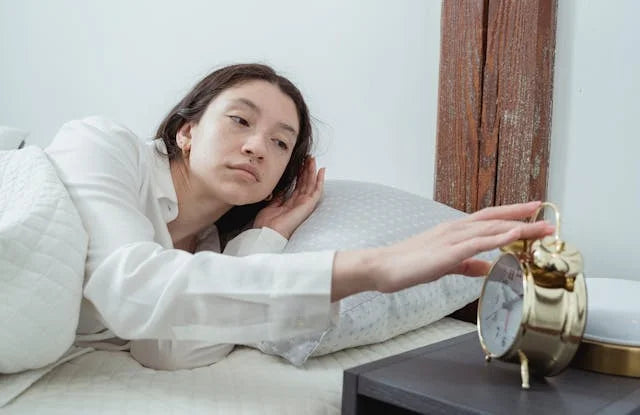 Problemi con il sonno REM: cause e soluzioni