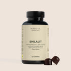 Integratore SHILAJIT Nordic Oil Essentials in bottiglia scura con etichetta beige e due gommini accanto